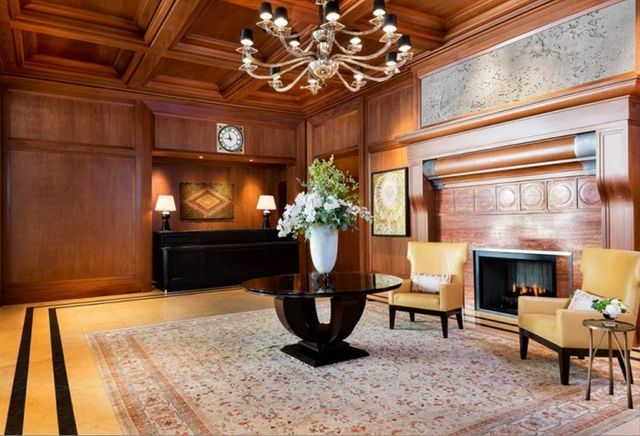 1 Dalton St 3608, Boston, MA 02115