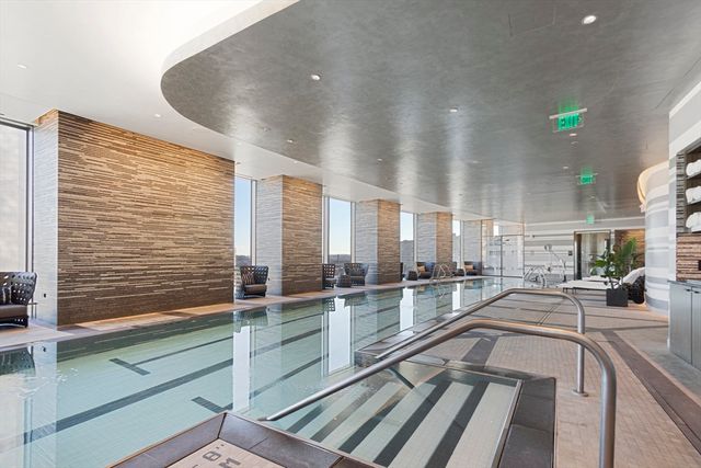 1 Dalton St 3608, Boston, MA 02115