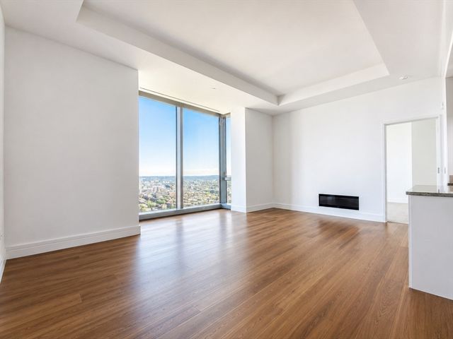 1 Dalton St 3608, Boston, MA 02115