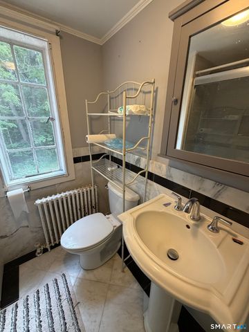 684 Field Street, Naugatuck, CT 06770