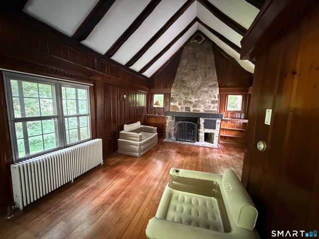 684 Field Street, Naugatuck, CT 06770
