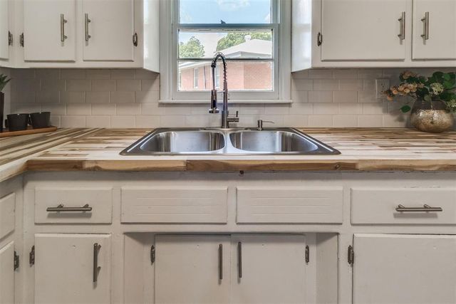 2649 SW Murray Drive, Oklahoma City, OK 73119