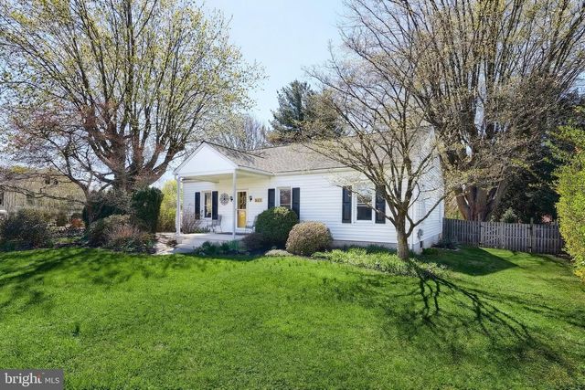 927 S FRANKLIN ST, Hanover, PA 17331