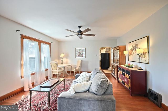 927 S FRANKLIN ST, Hanover, PA 17331