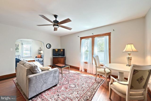 927 S FRANKLIN ST, Hanover, PA 17331