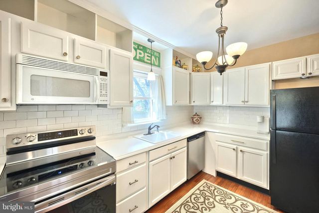 927 S FRANKLIN ST, Hanover, PA 17331