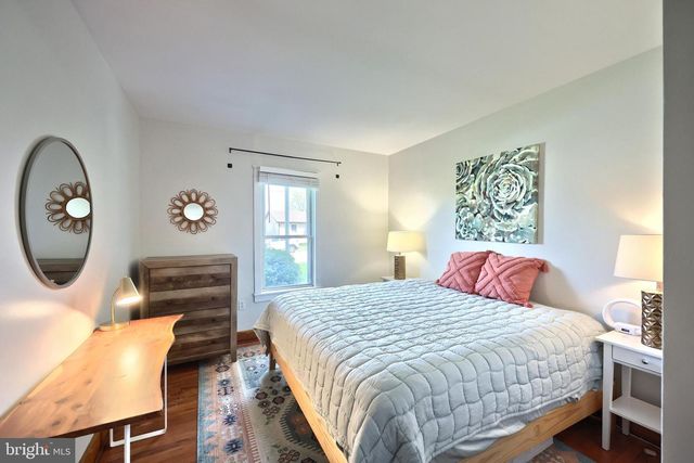 927 S FRANKLIN ST, Hanover, PA 17331