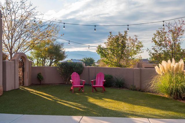 6917 Chapingo Road NE, Rio Rancho, NM 87144