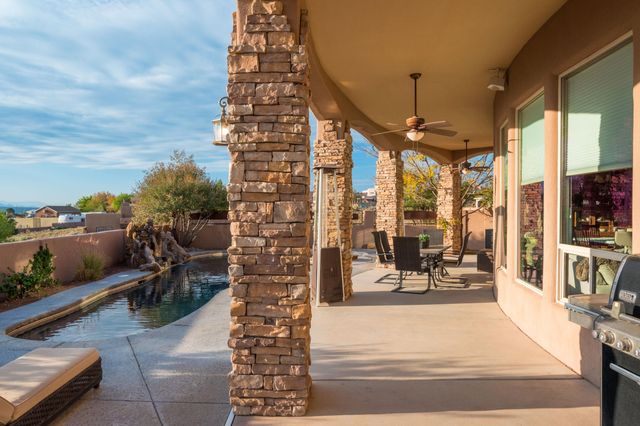 6917 Chapingo Road NE, Rio Rancho, NM 87144