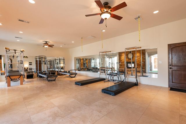 6917 Chapingo Road NE, Rio Rancho, NM 87144