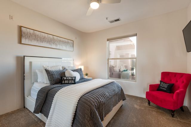 6917 Chapingo Road NE, Rio Rancho, NM 87144