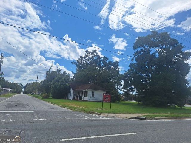 403 S Ware Street, Alma, GA 31510