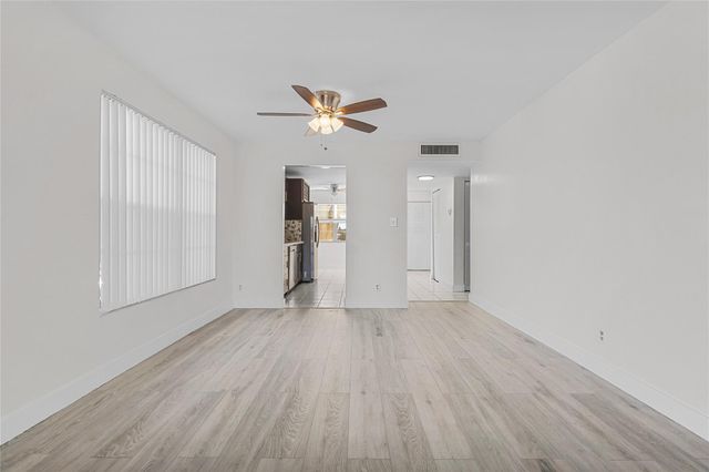 8205 NW 61st Street 218, Tamarac, FL 33321