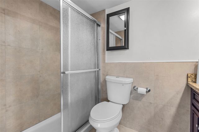 8205 NW 61st Street 218, Tamarac, FL 33321