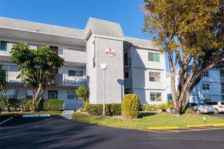 8205 NW 61st Street 218, Tamarac, FL 33321