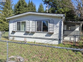 69127 WILDWOOD Rd 46, North Bend, OR 97459