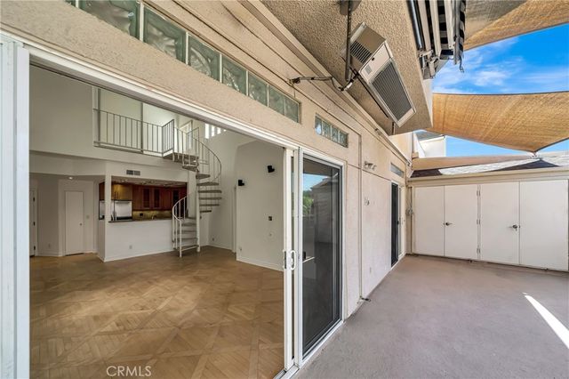4477 Woodman Avenue 305, Sherman Oaks, CA 91423