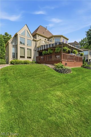 4262 Vilamoura Drive, Avon, OH 44011