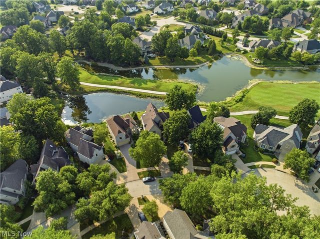 4262 Vilamoura Drive, Avon, OH 44011