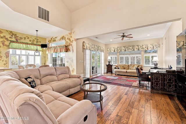 5 Sea Bright Way, Waretown, NJ 08758