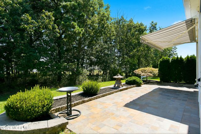 5 Sea Bright Way, Waretown, NJ 08758