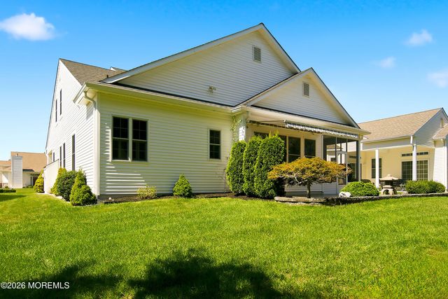 5 Sea Bright Way, Waretown, NJ 08758