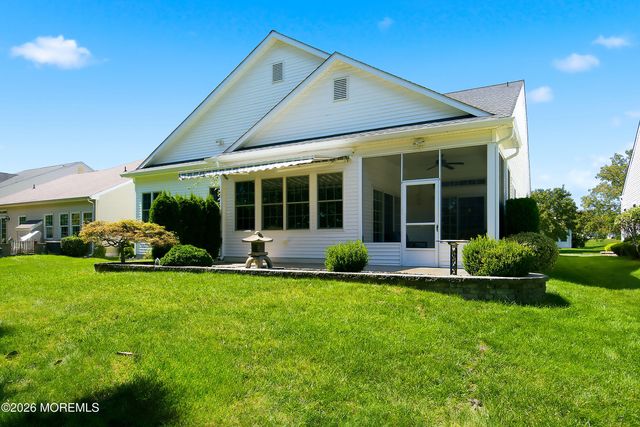 5 Sea Bright Way, Waretown, NJ 08758