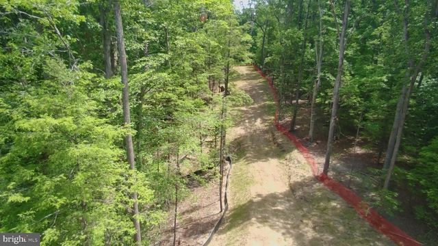 9952 BENT TREE LN, Manassas, VA 20111