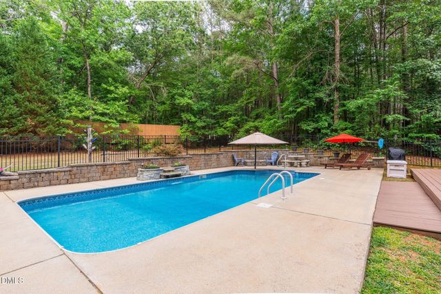 11912 Pembridge Lane, Raleigh, NC 27613