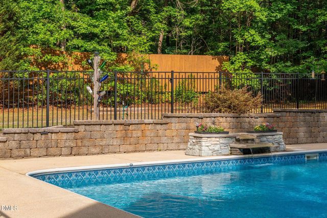 11912 Pembridge Lane, Raleigh, NC 27613