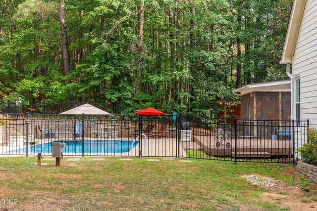 11912 Pembridge Lane, Raleigh, NC 27613