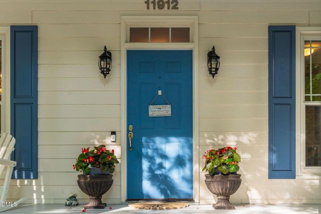 11912 Pembridge Lane, Raleigh, NC 27613