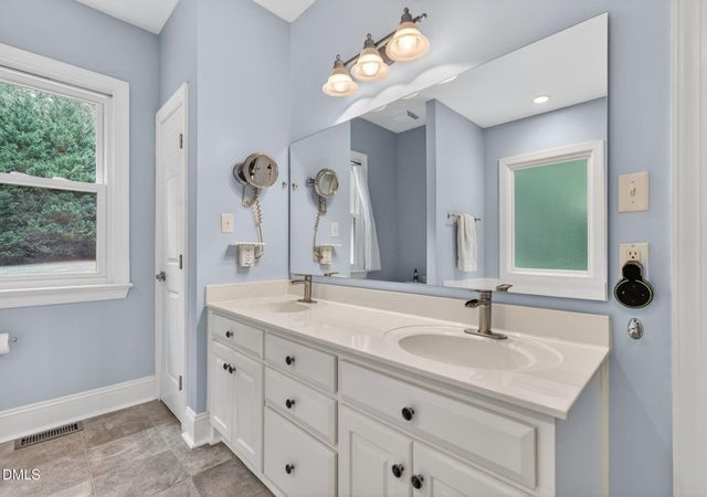 11912 Pembridge Lane, Raleigh, NC 27613