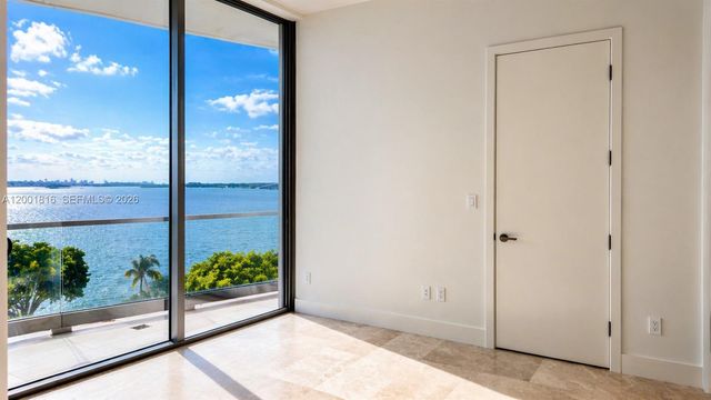 175 SE 25 RD 504, Miami, FL 33129