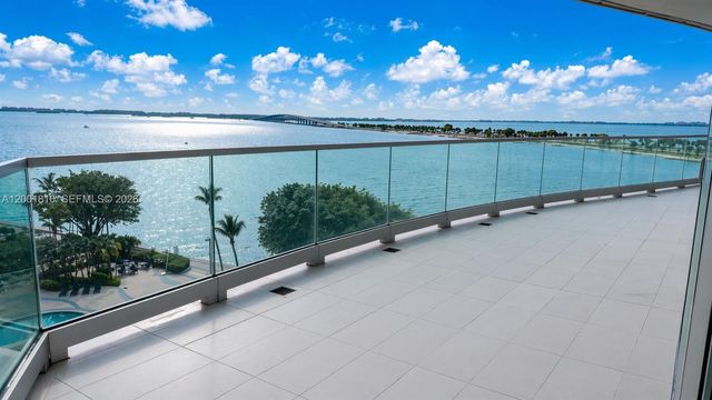 175 SE 25 RD 504, Miami, FL 33129