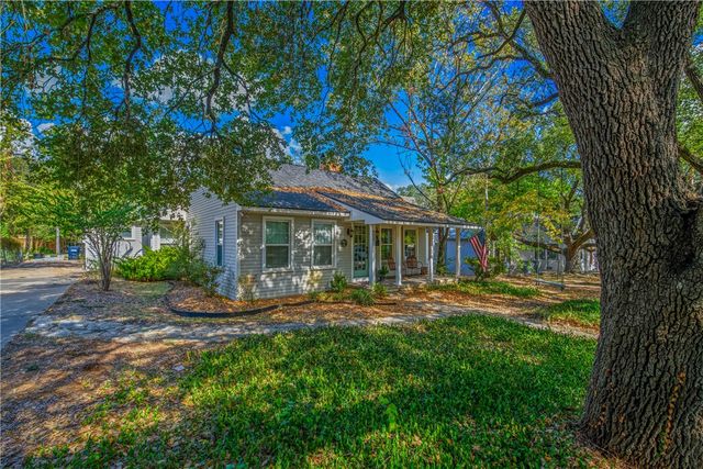 603 Guernsey Street, College Station, TX 77840