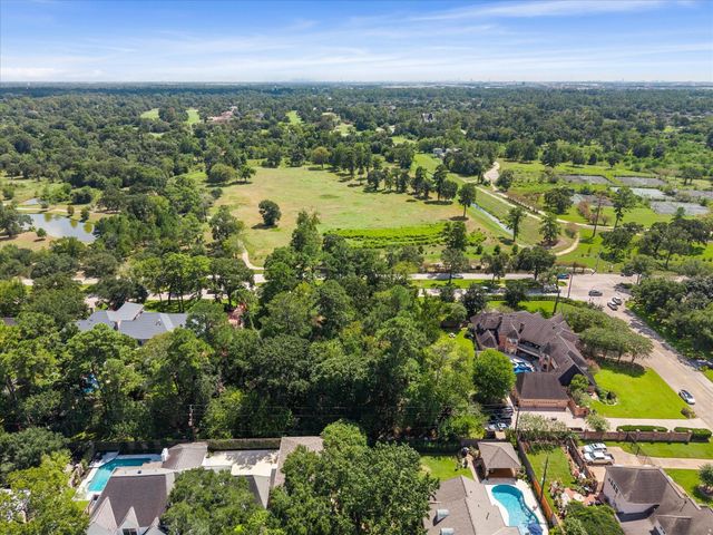 9106 Cypresswood Drive, Spring, TX 77379