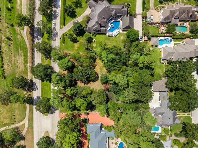 9106 Cypresswood Drive, Spring, TX 77379