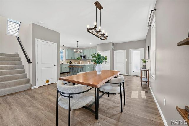338 Tiber Place, St Charles, MO 63301