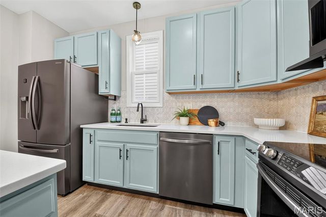 338 Tiber Place, St Charles, MO 63301