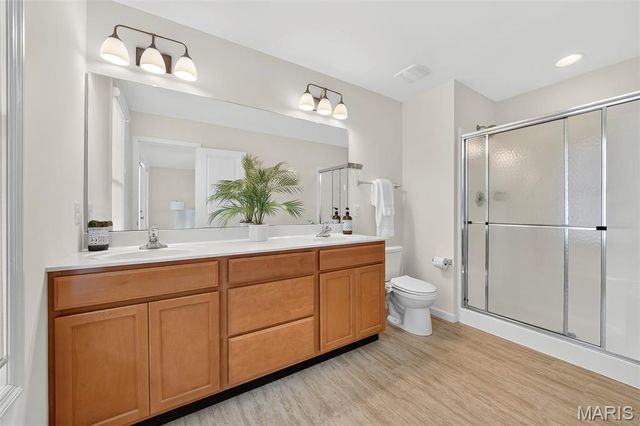 338 Tiber Place, St Charles, MO 63301