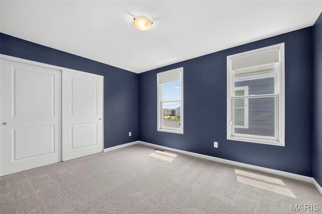 338 Tiber Place, St Charles, MO 63301