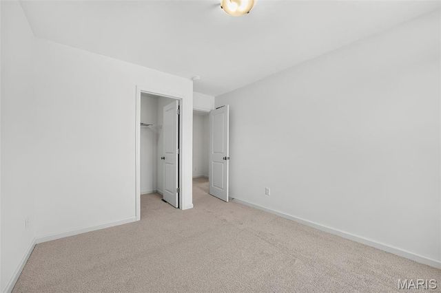 338 Tiber Place, St Charles, MO 63301