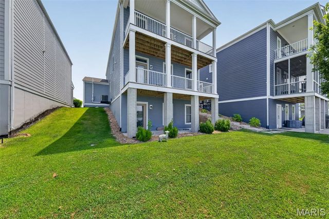 338 Tiber Place, St Charles, MO 63301