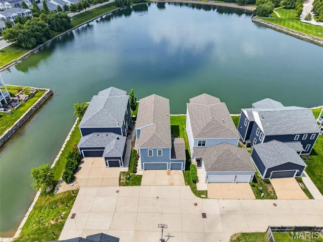 338 Tiber Place, St Charles, MO 63301