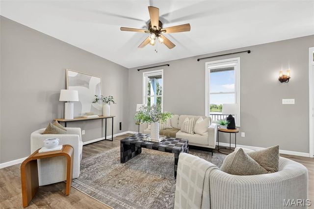 338 Tiber Place, St Charles, MO 63301