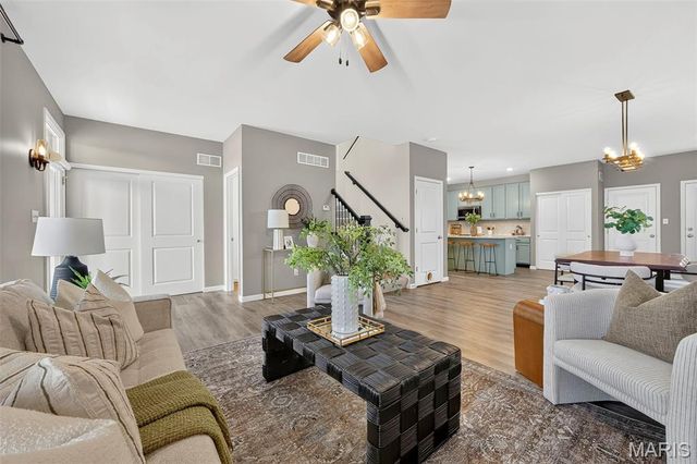338 Tiber Place, St Charles, MO 63301