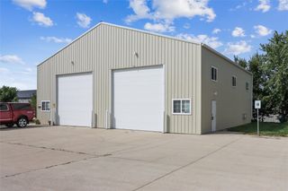 1174 Capital Drive SW B, Cedar Rapids, IA 52404