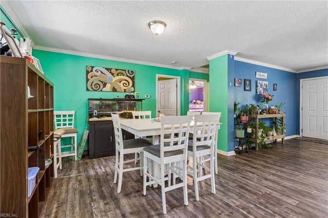 3290 Poplar DR, Smithfield, VA 23430