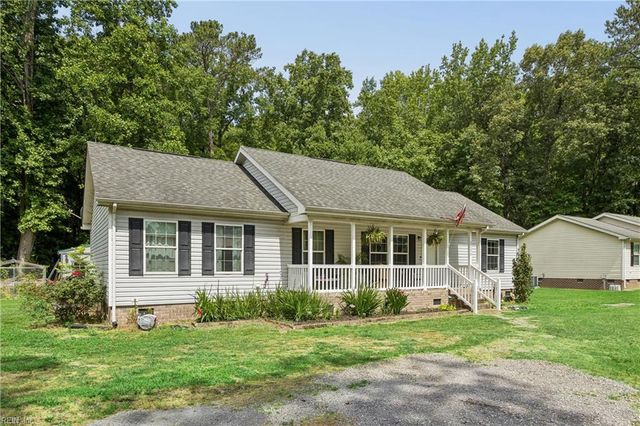 3290 Poplar DR, Smithfield, VA 23430
